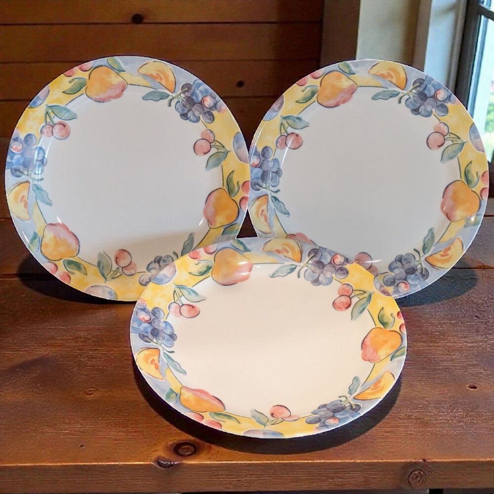 3 Corelle Corning  FRUIT BASKET  Dinner Plates 10.24" Glass
